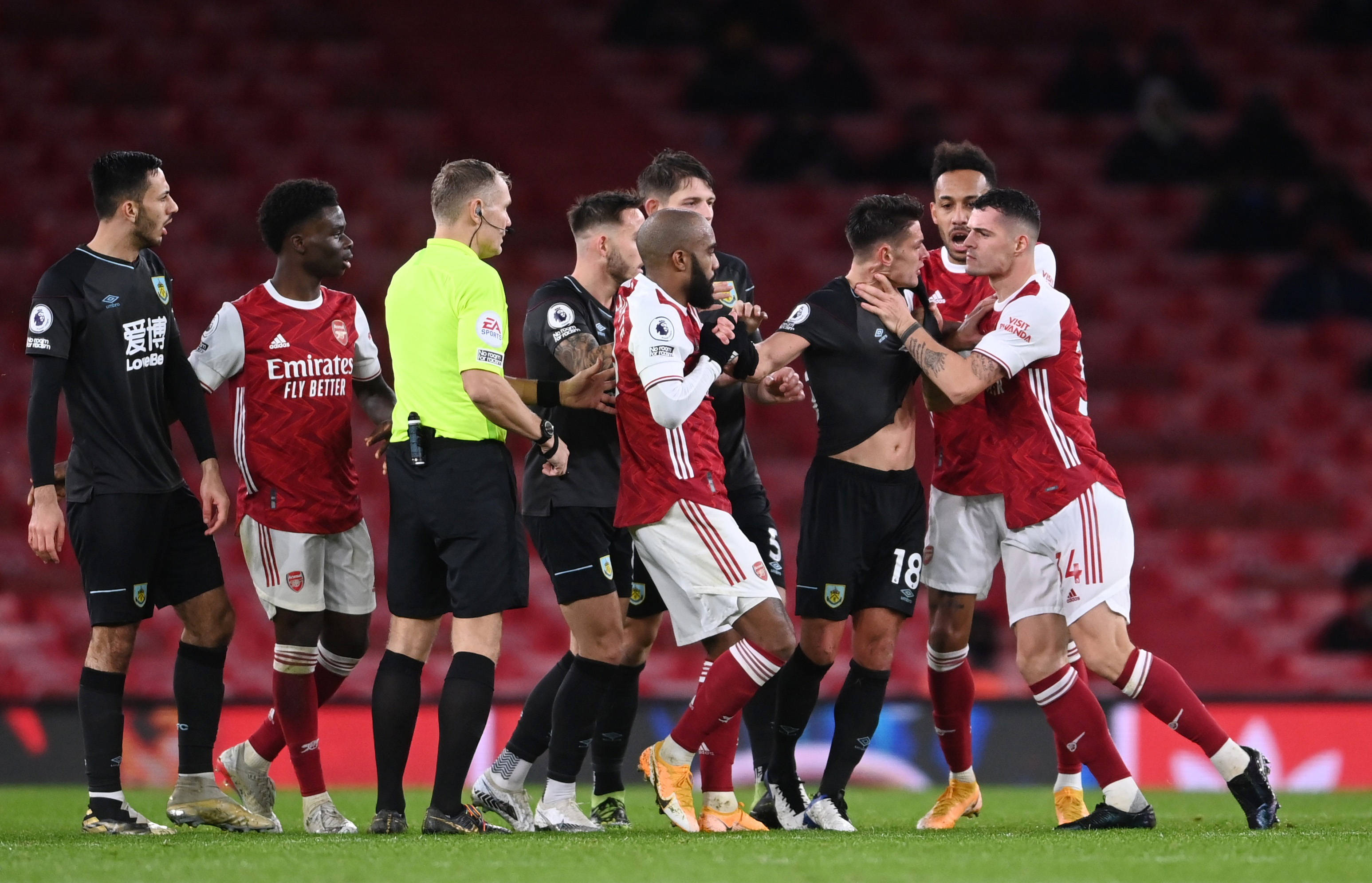 满了不确定 满了不确定